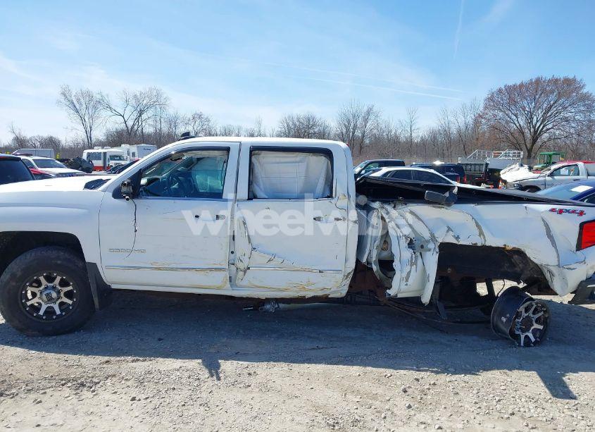 Photo 14 of 2015 Chevrolet Silverado 2500HD LTZ (VIN 1GC1KWE84FF682323)