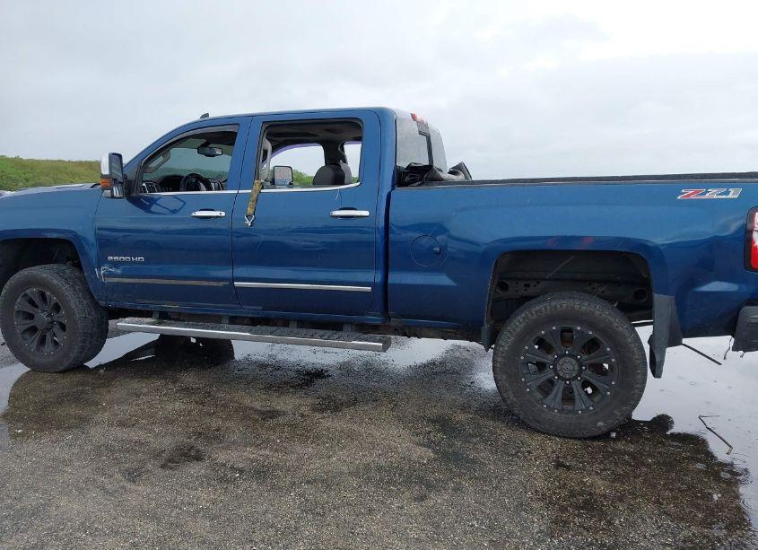 Photo 14 of 2016 Chevrolet Silverado 2500HD LTZ (VIN 1GC1KWE84GF215470)
