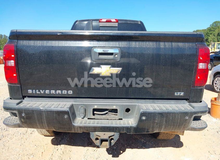 Photo 17 of 2015 Chevrolet Silverado 2500HD LTZ (VIN 1GC1KWE85FF508907)