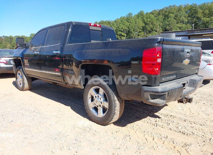 Photo 3 of 2015 Chevrolet Silverado 2500HD LTZ (VIN 1GC1KWE85FF508907)