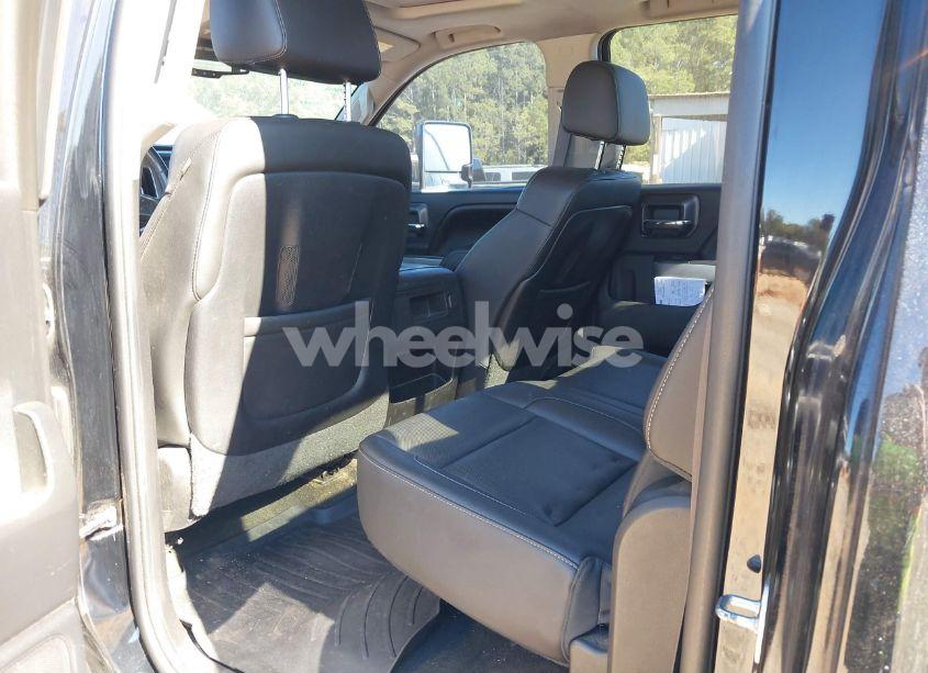 Photo 8 of 2015 Chevrolet Silverado 2500HD LTZ (VIN 1GC1KWE85FF508907)