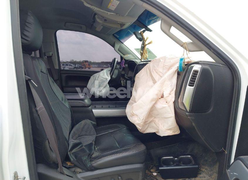 Photo 5 of 2015 Chevrolet Silverado 2500HD LTZ (VIN 1GC1KWE85FF638489)