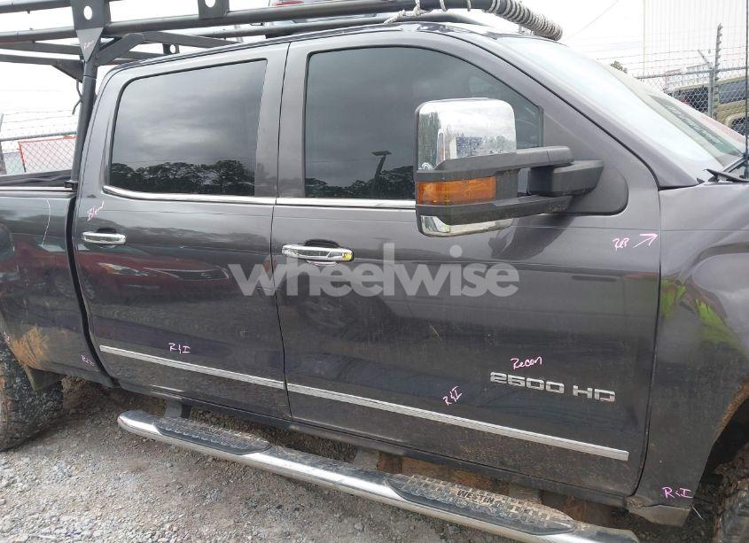 Photo 13 of 2016 Chevrolet Silverado 2500HD LTZ (VIN 1GC1KWE85GF106340)