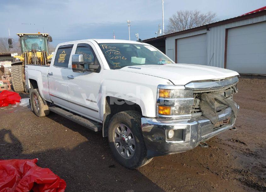 2016 Chevrolet Silverado 2500HD LTZ (VIN 1GC1KWE85GF182981) main photo
