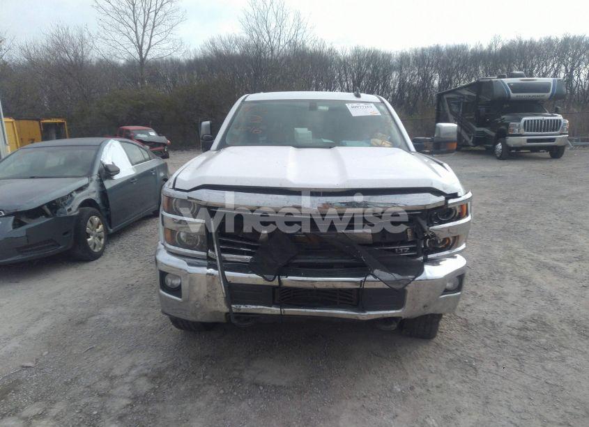Photo 12 of 2016 Chevrolet Silverado 2500HD LTZ (VIN 1GC1KWE85GF182981)