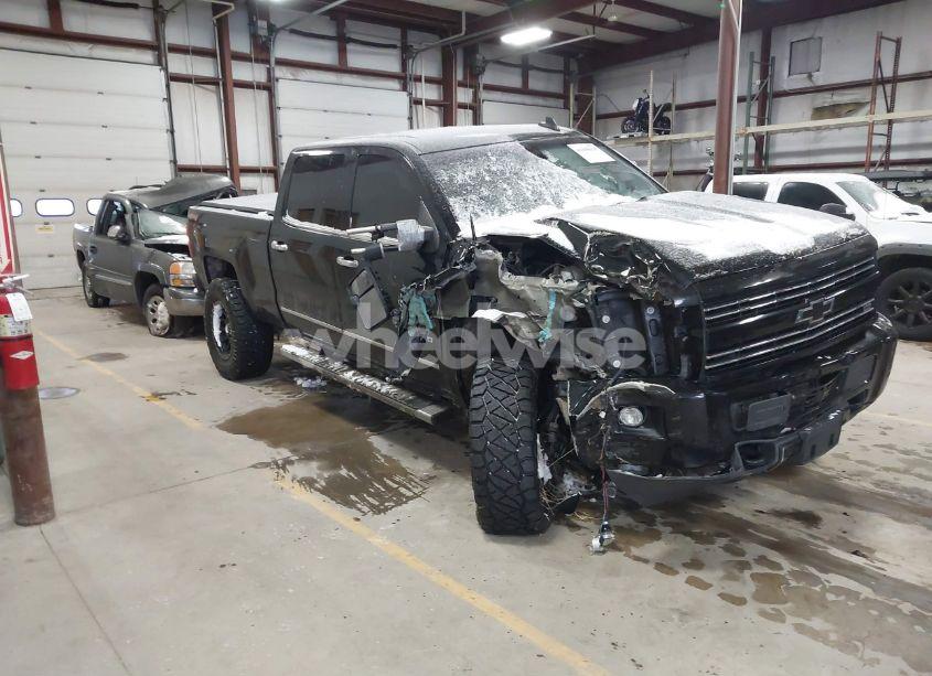 2016 Chevrolet Silverado 2500HD LTZ (VIN 1GC1KWE85GF299315) main photo