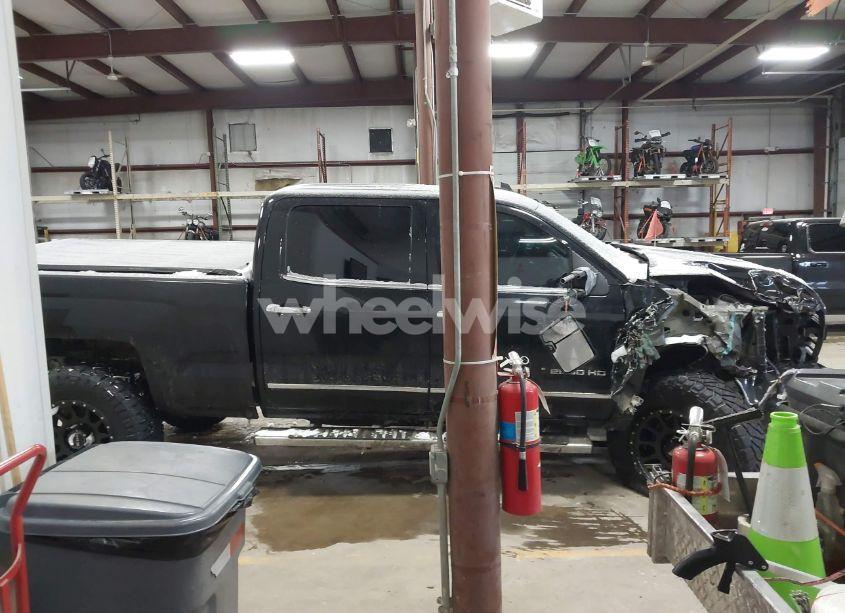 Photo 13 of 2016 Chevrolet Silverado 2500HD LTZ (VIN 1GC1KWE85GF299315)