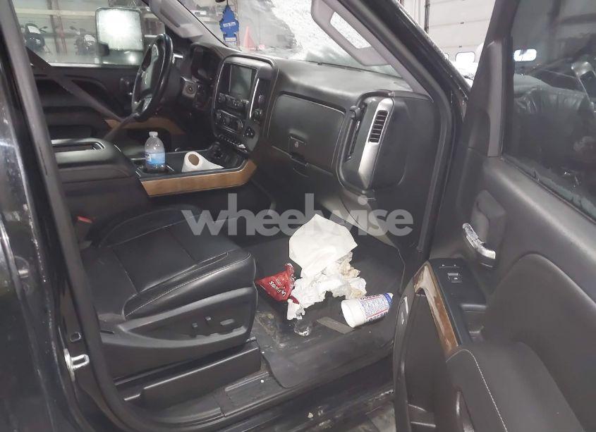 Photo 5 of 2016 Chevrolet Silverado 2500HD LTZ (VIN 1GC1KWE85GF299315)