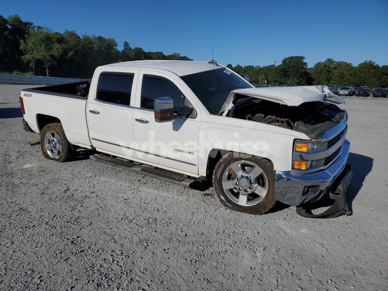 Photo 4 of 2016 CHEVROLET SILVERADO K2500 HEAVY DUTY LTZ (VIN 1GC1KWE86GF101440)