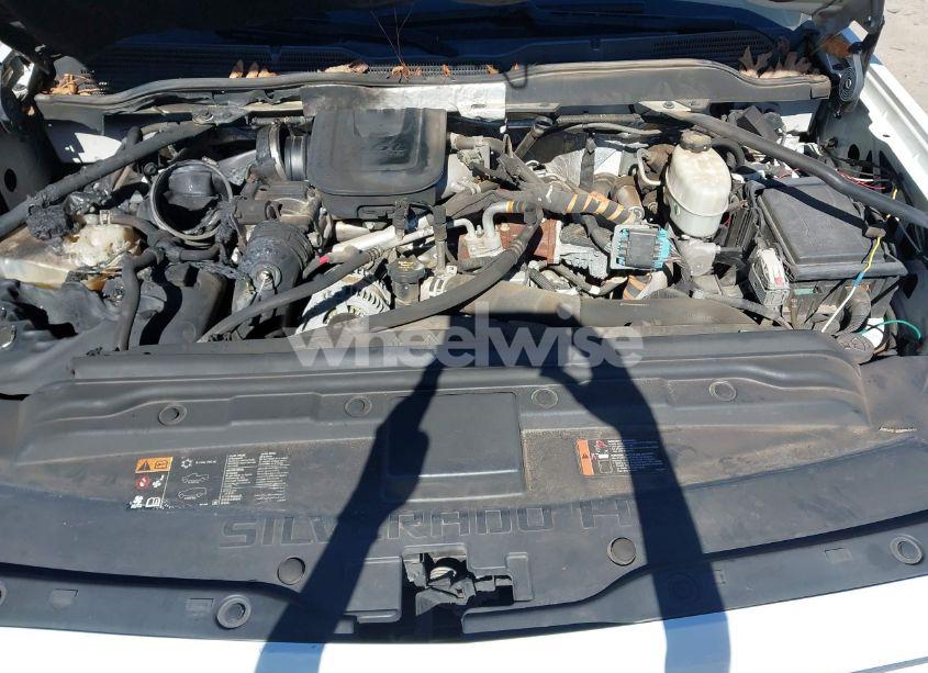 Photo 10 of 2016 Chevrolet Silverado 2500HD LTZ (VIN 1GC1KWE86GF185338)