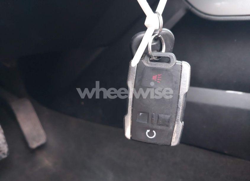 Photo 11 of 2016 Chevrolet Silverado 2500HD LTZ (VIN 1GC1KWE86GF210156)