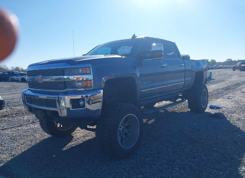 Photo 2 of 2015 Chevrolet Silverado 2500HD LTZ (VIN 1GC1KWE87FF611648)