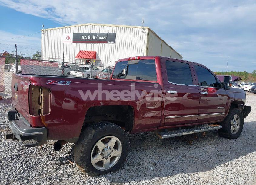 Photo 13 of 2015 Chevrolet Silverado 2500HD LTZ (VIN 1GC1KWE87FF615022)