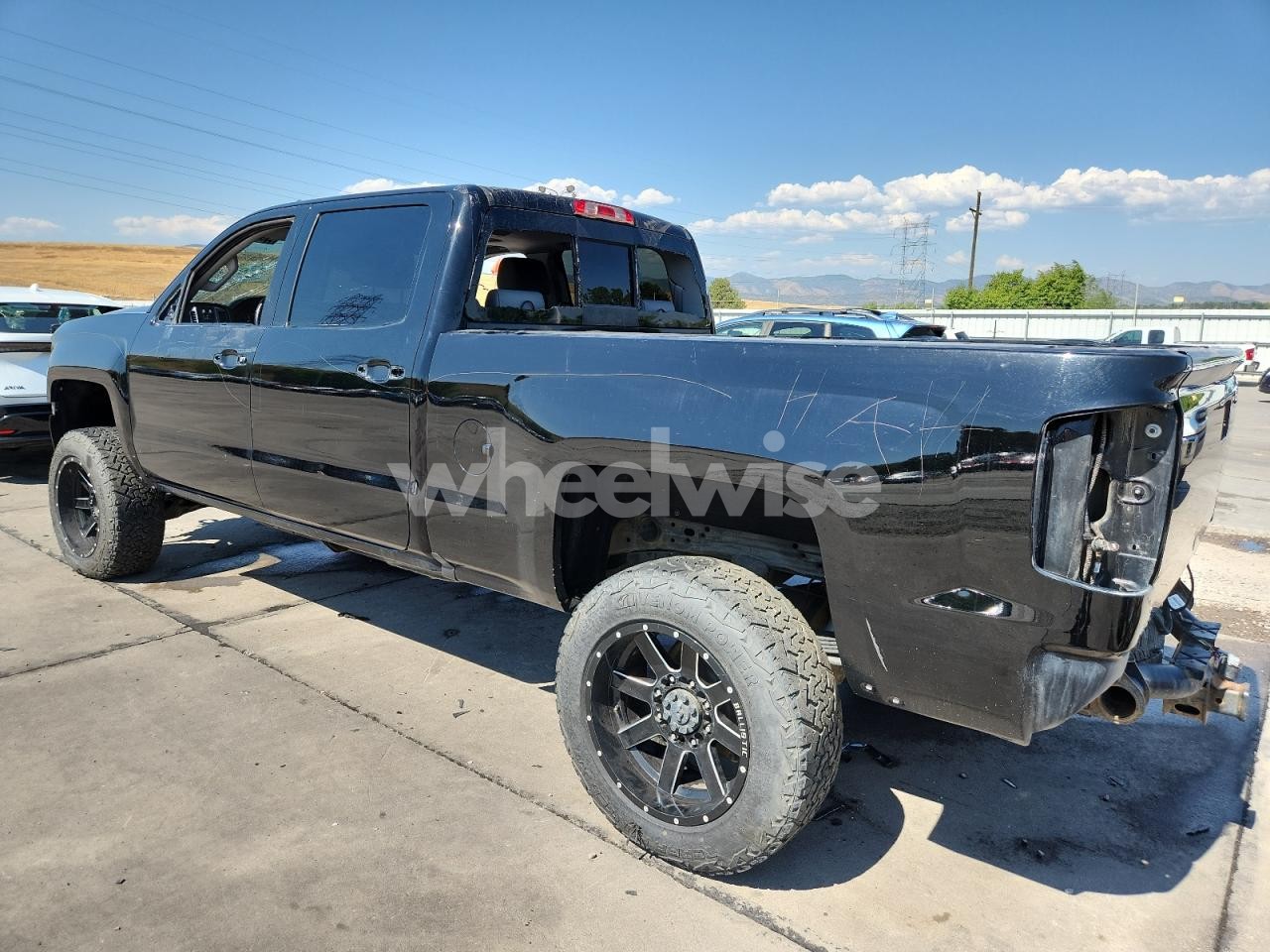 Photo 2 of 2016 CHEVROLET SILVERADO K2500 HEAVY DUTY LTZ (VIN 1GC1KWE87GF103231)