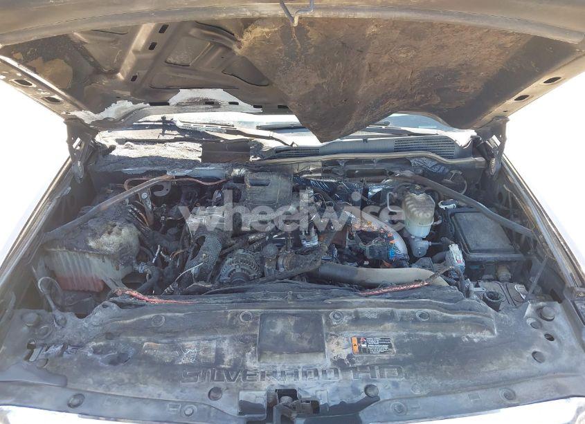 Photo 10 of 2016 Chevrolet Silverado 2500HD LTZ (VIN 1GC1KWE87GF105951)