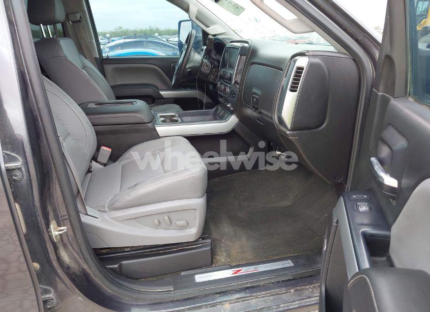 Photo 5 of 2016 Chevrolet Silverado 2500HD LTZ (VIN 1GC1KWE87GF105951)