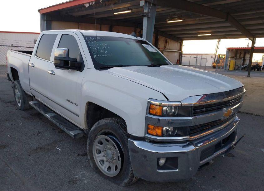 2016 Chevrolet Silverado 2500HD LTZ (VIN 1GC1KWE87GF308127) main photo
