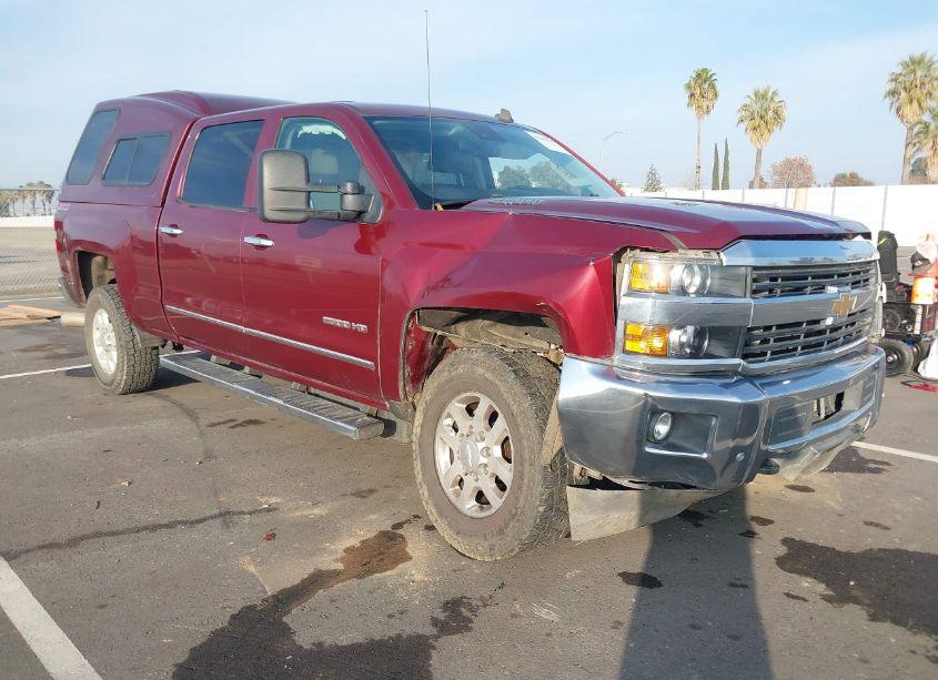 2015 Chevrolet Silverado 2500HD LTZ (VIN 1GC1KWE88FF197165) main photo