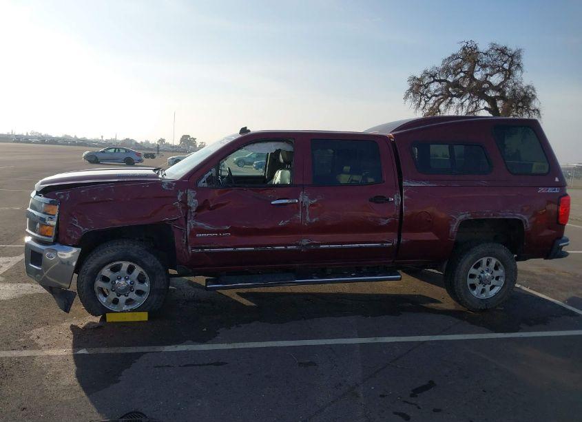 Photo 14 of 2015 Chevrolet Silverado 2500HD LTZ (VIN 1GC1KWE88FF197165)