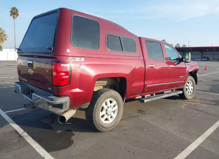Photo 4 of 2015 Chevrolet Silverado 2500HD LTZ (VIN 1GC1KWE88FF197165)