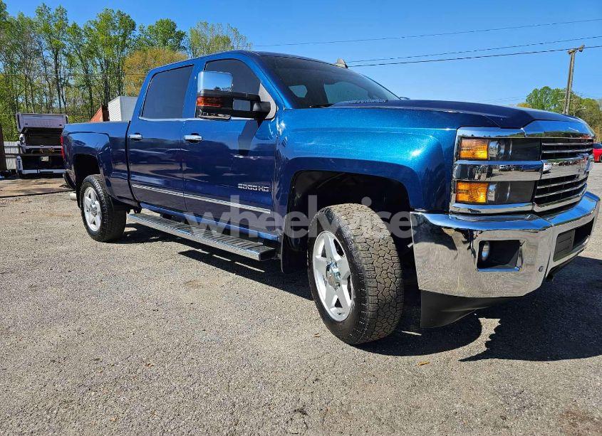 2015 Chevrolet Silverado 2500HD LTZ (VIN 1GC1KWE88FF666299) main photo