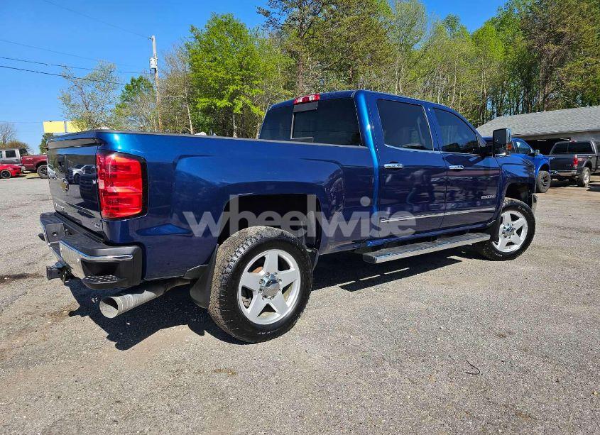 Photo 4 of 2015 Chevrolet Silverado 2500HD LTZ (VIN 1GC1KWE88FF666299)