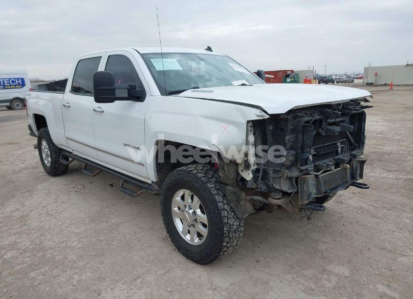 2015 Chevrolet Silverado 2500HD LTZ (VIN 1GC1KWE89FF149299) main photo