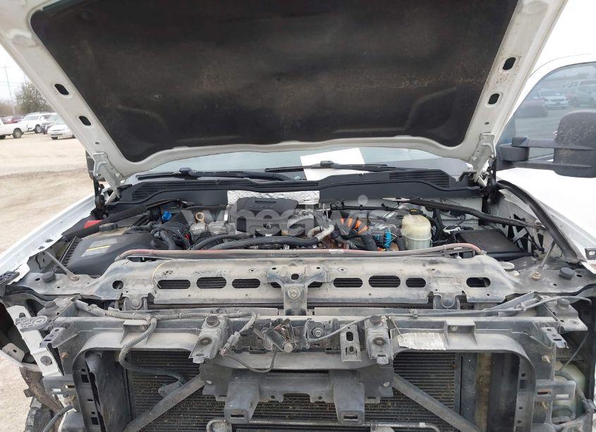 Photo 10 of 2015 Chevrolet Silverado 2500HD LTZ (VIN 1GC1KWE89FF149299)