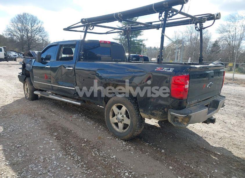 Photo 3 of 2015 Chevrolet Silverado 2500HD LTZ (VIN 1GC1KWE89FF170380)