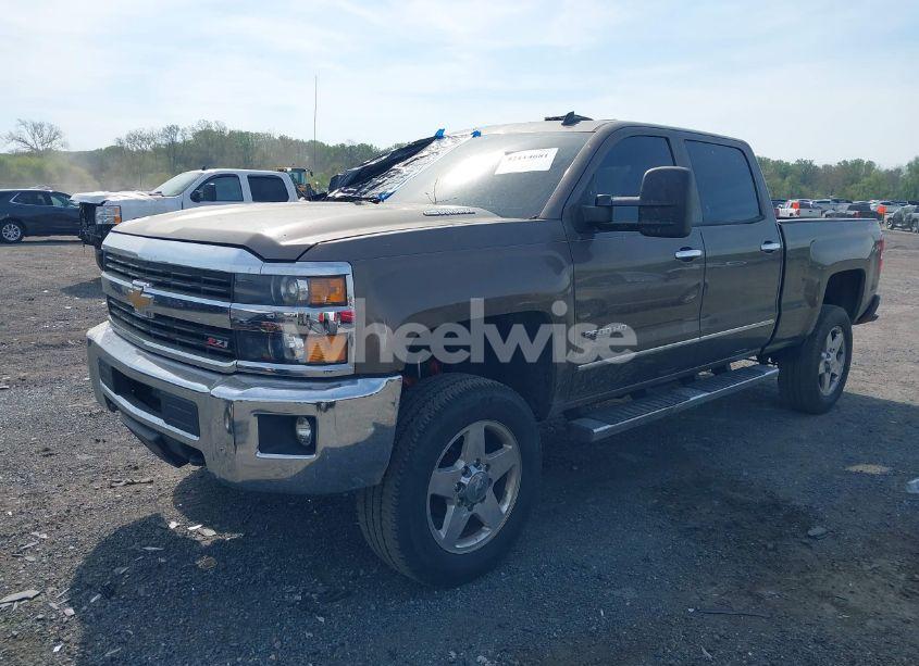 Photo 2 of 2015 Chevrolet Silverado 2500HD LTZ (VIN 1GC1KWE89FF183873)