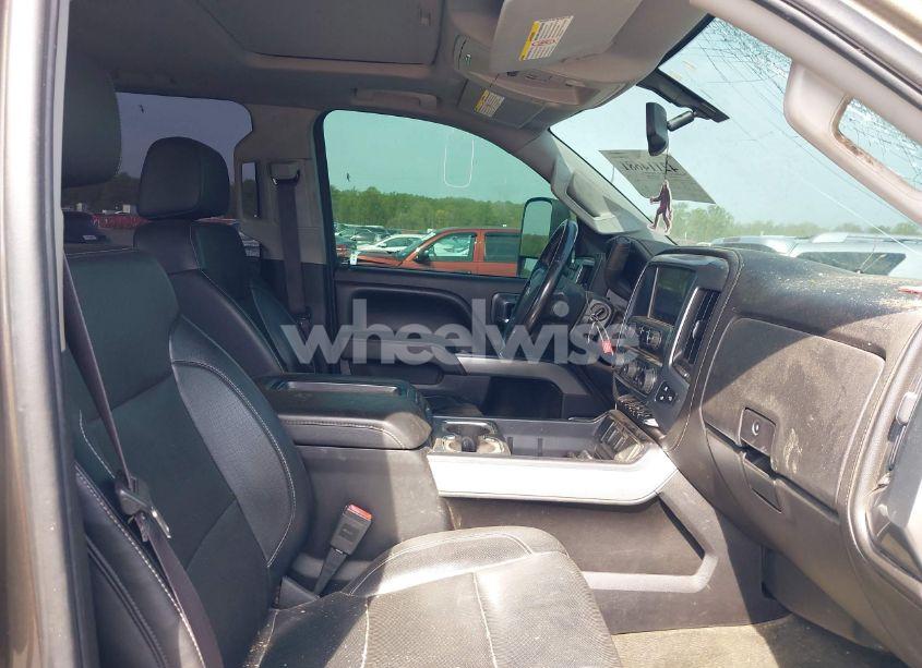 Photo 5 of 2015 Chevrolet Silverado 2500HD LTZ (VIN 1GC1KWE89FF183873)