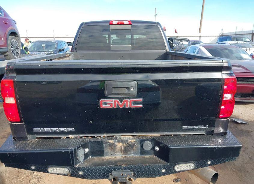 Photo 16 of 2015 Chevrolet Silverado 2500HD LTZ (VIN 1GC1KWE89FF597333)