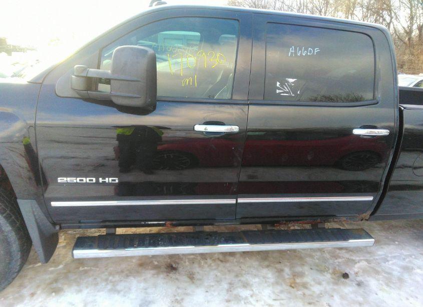 Photo 14 of 2015 Chevrolet Silverado 2500HD LTZ (VIN 1GC1KWE8XFF104355)