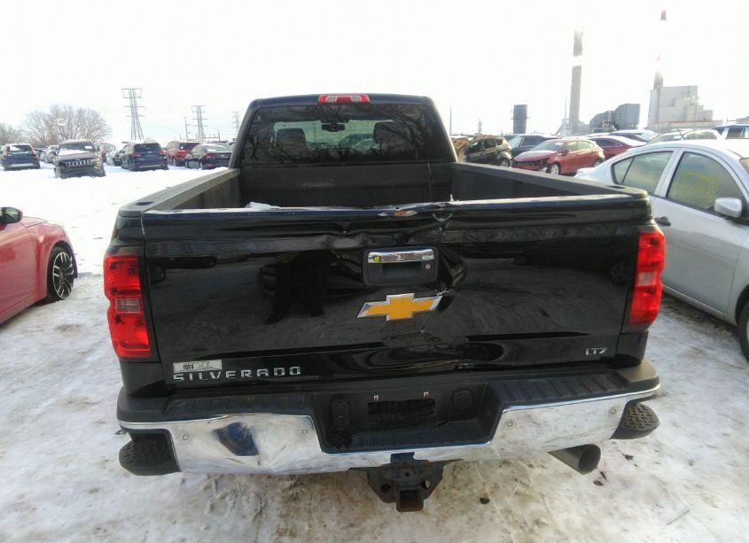 Photo 16 of 2015 Chevrolet Silverado 2500HD LTZ (VIN 1GC1KWE8XFF104355)