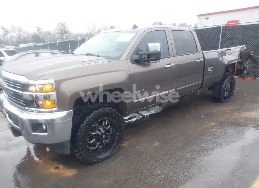 Photo 2 of 2015 Chevrolet Silverado 2500HD LTZ (VIN 1GC1KWE8XFF167763)