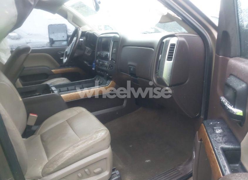 Photo 5 of 2015 Chevrolet Silverado 2500HD LTZ (VIN 1GC1KWE8XFF167763)