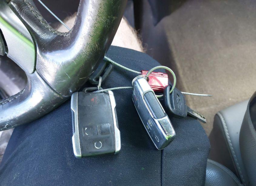 Photo 11 of 2015 Chevrolet Silverado 2500HD LTZ (VIN 1GC1KWEG3FF519105)