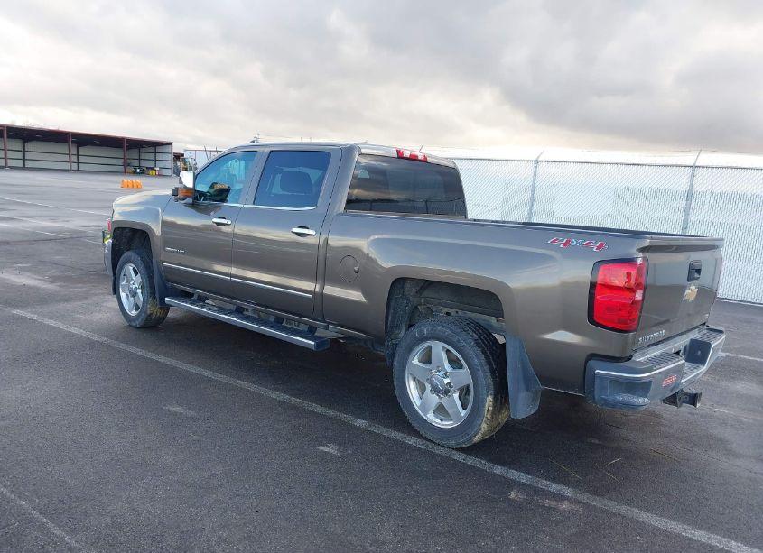 Photo 3 of 2015 Chevrolet Silverado 2500HD LTZ (VIN 1GC1KWEG3FF519105)