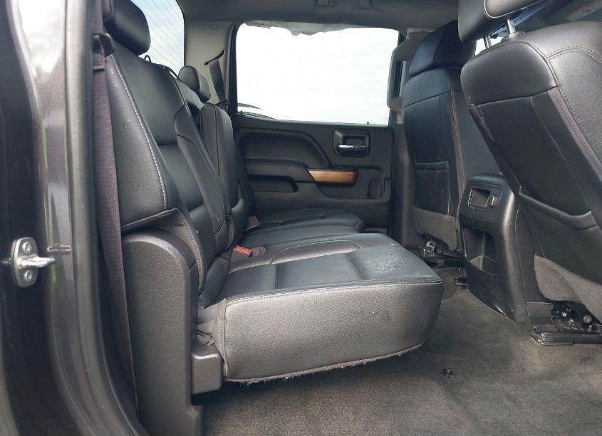 Photo 8 of 2016 Chevrolet Silverado 2500HD LTZ (VIN 1GC1KWEG3GF209053)