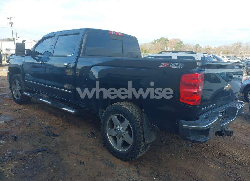 Photo 3 of 2016 Chevrolet Silverado 2500HD LTZ (VIN 1GC1KWEG4GF305337)