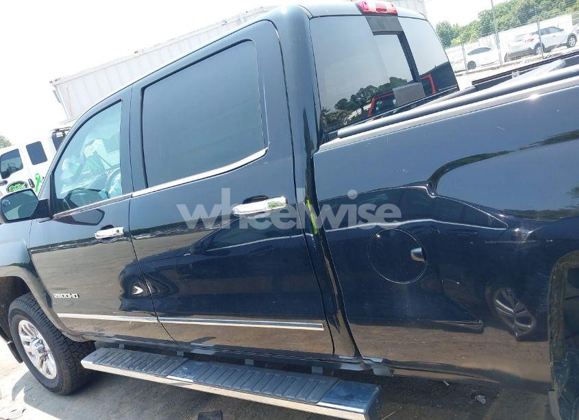 Photo 14 of 2017 Chevrolet Silverado 2500HD LTZ (VIN 1GC1KWEG4HF151987)