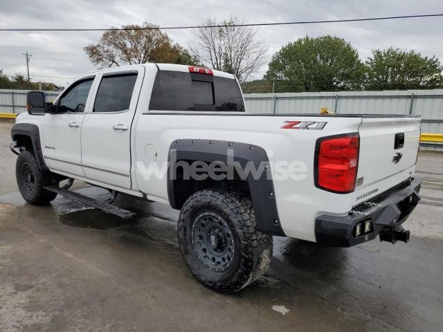 Photo 5 of 2018 CHEVROLET SILVERADO K2500 HEAVY DUTY LTZ (VIN 1GC1KWEG4JF208534)