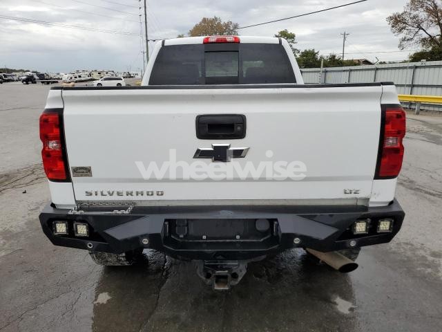 Photo 8 of 2018 CHEVROLET SILVERADO K2500 HEAVY DUTY LTZ (VIN 1GC1KWEG4JF208534)