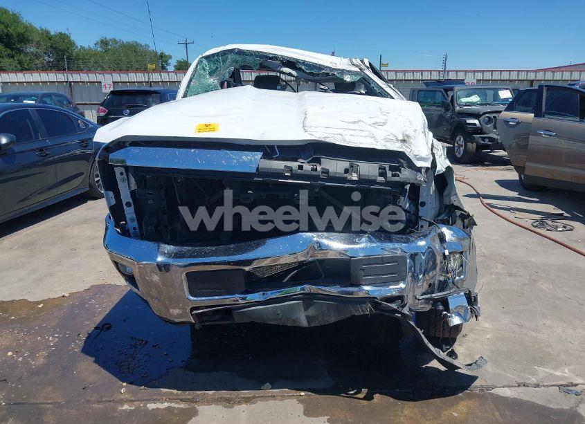 Photo 13 of 2017 Chevrolet Silverado 2500HD LTZ (VIN 1GC1KWEG5HF250074)