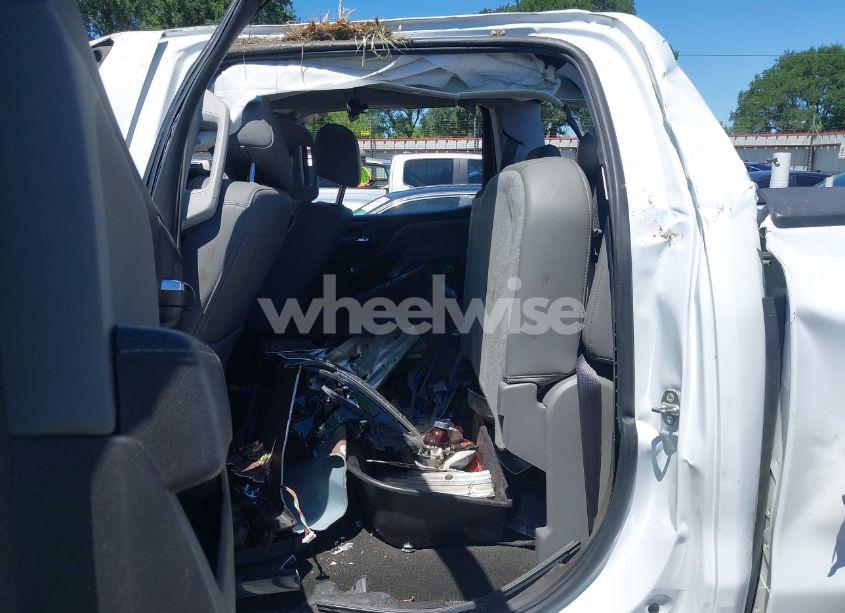 Photo 8 of 2017 Chevrolet Silverado 2500HD LTZ (VIN 1GC1KWEG5HF250074)