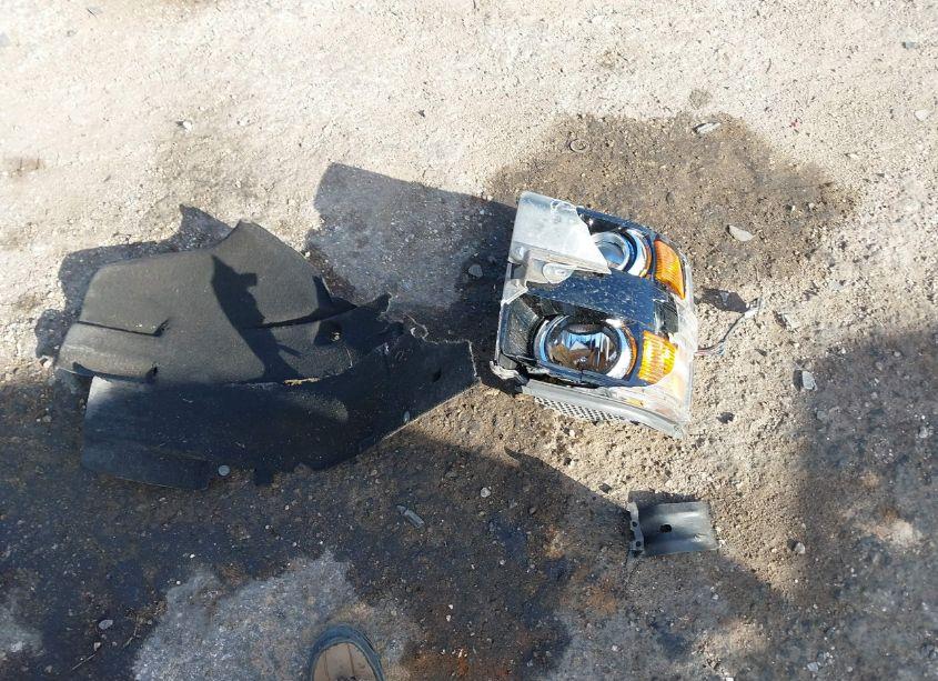 Photo 12 of 2015 Chevrolet Silverado 2500HD LTZ (VIN 1GC1KWEG7FF158414)