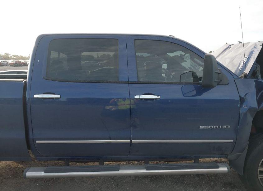 Photo 14 of 2015 Chevrolet Silverado 2500HD LTZ (VIN 1GC1KWEG7FF158414)
