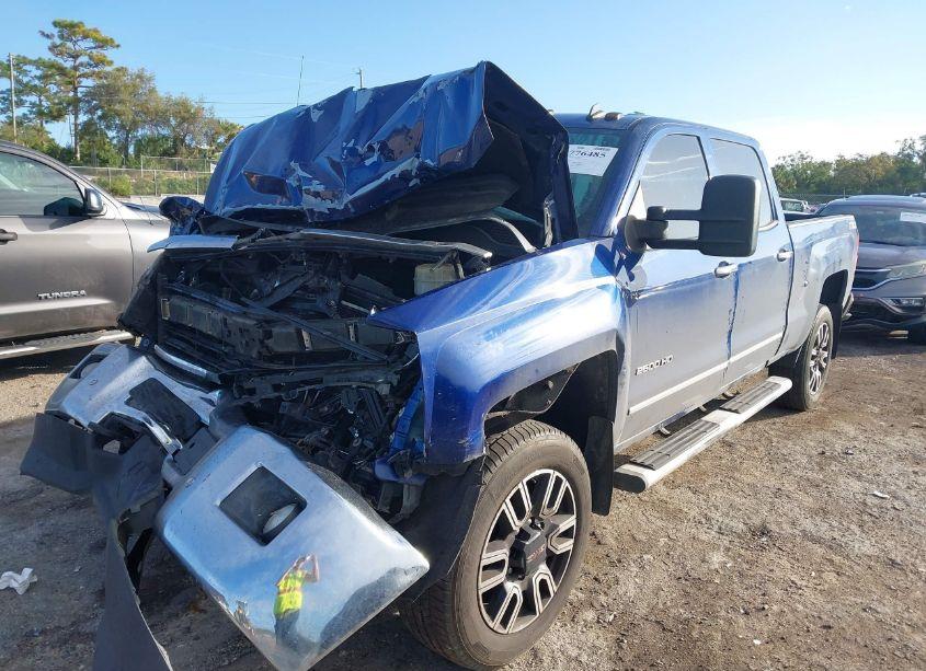 Photo 2 of 2015 Chevrolet Silverado 2500HD LTZ (VIN 1GC1KWEG7FF158414)
