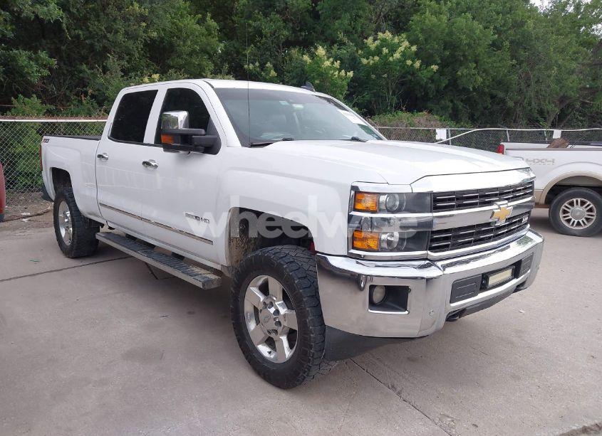 2015 Chevrolet Silverado 2500HD LTZ (VIN 1GC1KWEG7FF641157) main photo