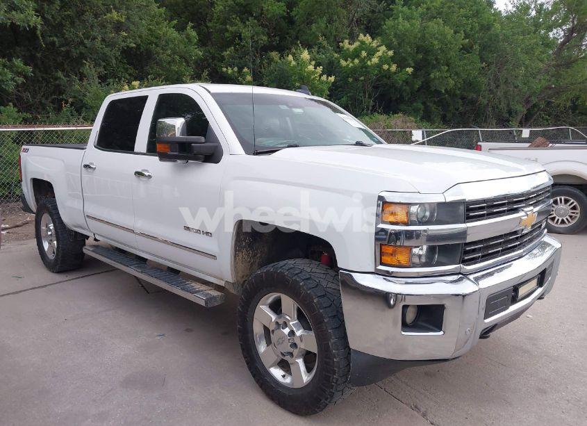 Photo 13 of 2015 Chevrolet Silverado 2500HD LTZ (VIN 1GC1KWEG7FF641157)